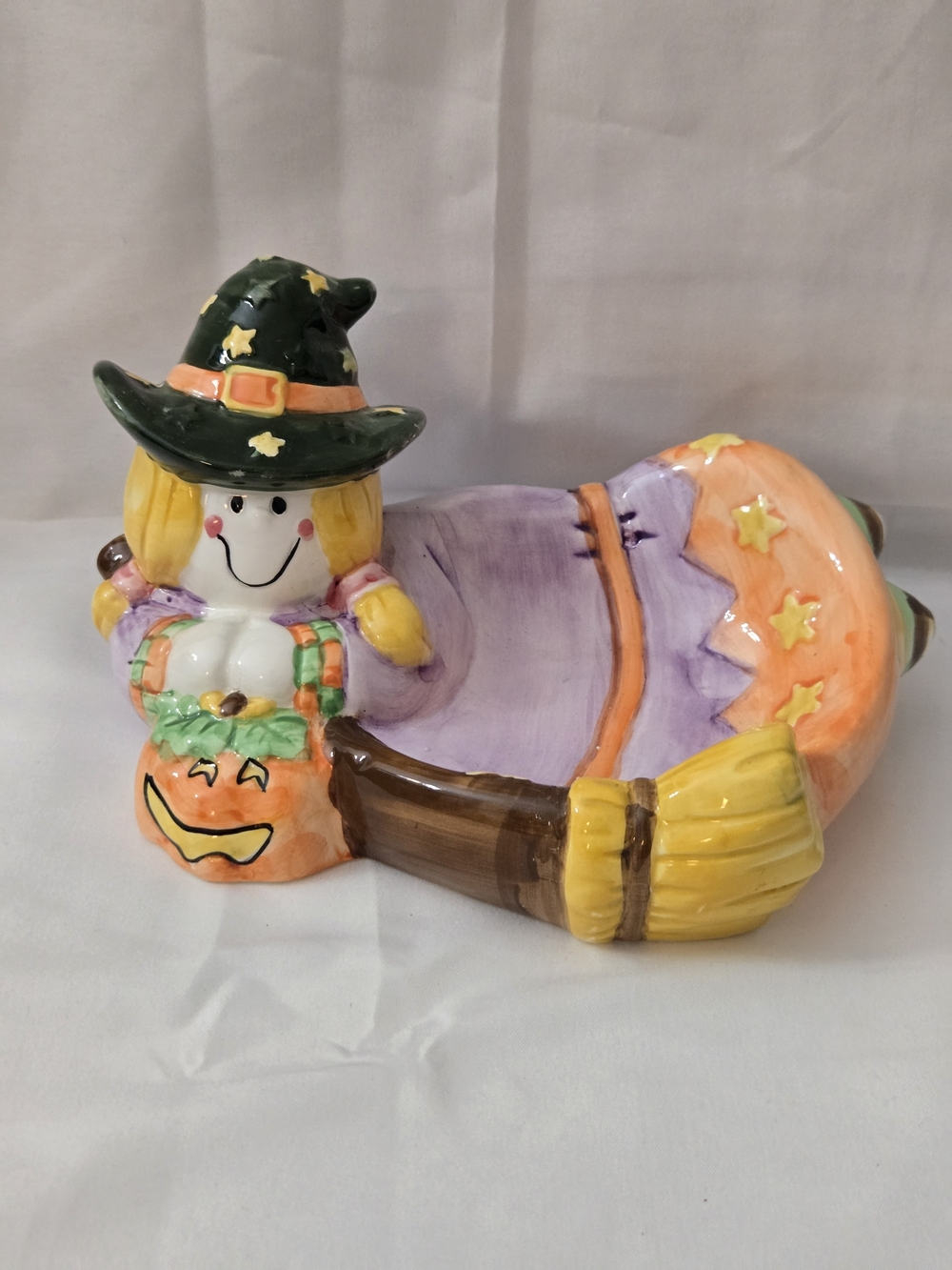 Source Unknown Ceramic Witch Candy Bowl in Orange, Purple, Green